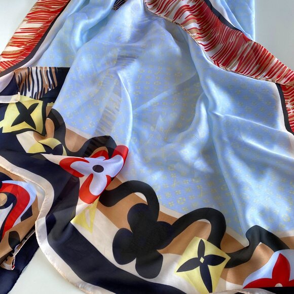Louis Vuitton Monogram Graffiti Wrap Silk 34"x70" Large Scarf - Picture 6 of 9